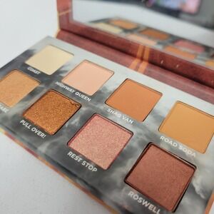 NEW No Box Urban Decay On the Run HIGHWAY QUEEN Eyeshadow Palette 8Shades Mirror